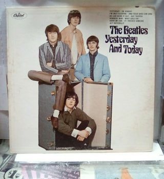 The Beatles Yesterday And Today 2nd State Unpeeled Mono Butcher Record T223