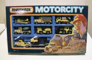 Matchbox Superfast Gift Set - Mc - 8 Construction Set - Motor City - Convoy - 1987