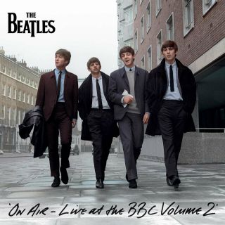 Beatles " On Air Live At The Bbc Vol 2 " Triple Vinyl Album