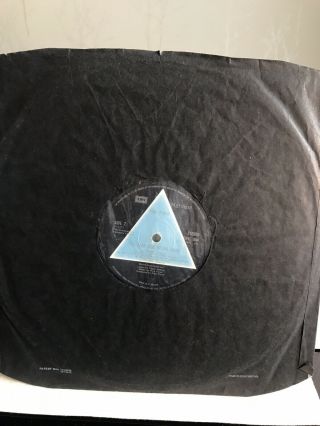 Pink Floyd Dark Side Of The Moon Solid Blue Triangle Prism 1st Press 4