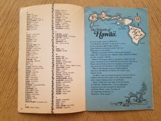VINTAGE 1968 Chevron Standard Oil Gas Wiki Hawaiian Dictionary Hula Recipes Book 5