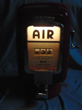 ECO TIREFLATOR AIR METER MODEL 97 WALL MOUNT GAS OIL STATION PUMP RESTORED Lamp 10