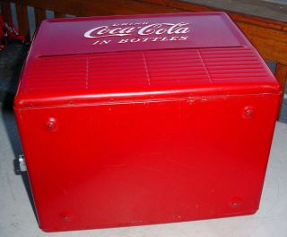 RARE 1950s DRINK COCA - COLA IN BOTTLES,  COKE COOLER MODEL A56 BOX N/R 10