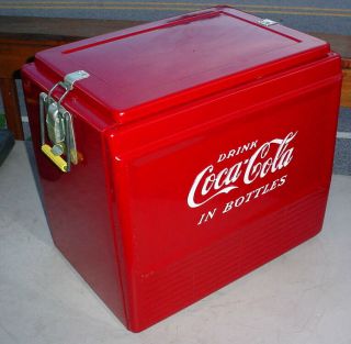 RARE 1950s DRINK COCA - COLA IN BOTTLES,  COKE COOLER MODEL A56 BOX N/R 2