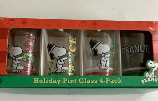 Christmas Peanuts Holiday Pint Glasses 4 Pack Made In Usa