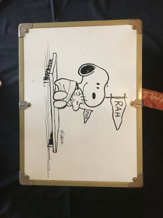 Vintage One Of A Kind Metal Snoopy/charlie Brown Luggage