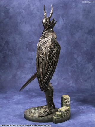 Gecco [Bonus] DARK SOULS / Black Knight 1/6 Scale Statue 4