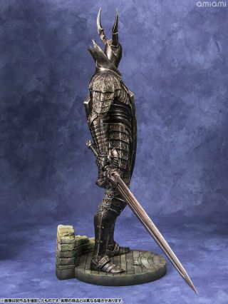 Gecco [Bonus] DARK SOULS / Black Knight 1/6 Scale Statue 7