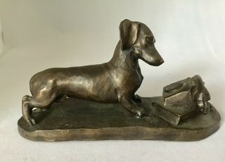 Signed Vintage Heredities Cold Cast Bronze Dachshund by Jean Spouse 1980 ' s 2