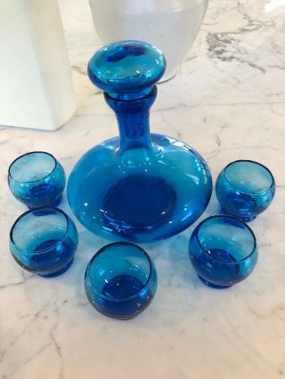 Vintage Blue Glass Made In Italy Decanter W/ 5 Small Cordial Glasses Mid Century