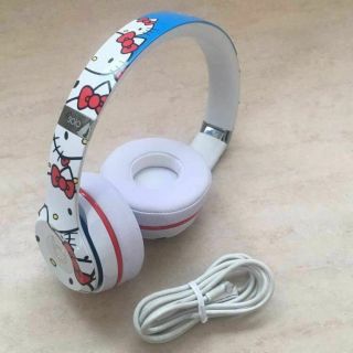 Beats Solo 2 Headphones Limited Rare Hello Kitty