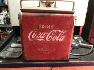 Rare Vintage 6 Pack Size Coca Cola Temp Rite Cooler.  Coke Patina Small Model