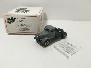 Rare Us Model 1:43 Us 30 A 1951 White Mustang Wc 22 Truck Grey Mib