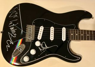 Roger Waters Signed Pink Floyd Autographed Guitar Nick Mason Signed (gilmore)