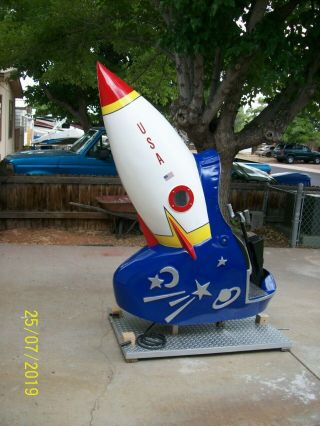 1962 Satellite Rocket Kiddie Ride - Restored 6