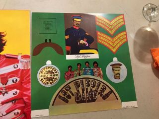 THE BEATLES SGT PEPPERS LONELY HEARTS CLUB BAND CAPITOL WITH CUTOUTS 3