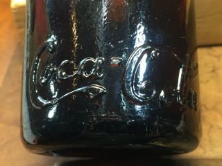 RICHMOND,  VA.  AMBER HEEL script straight side Coca - Cola bottle lbs 09 6