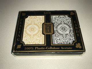 Kem Plastic Playing Cards,  Arrow Black/gold Bridge Size,  Narrow Standard Index