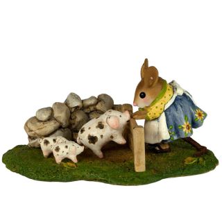 Wee Forest Folk M - 466c Piggy Petting Zoo - Limited 1 Year