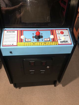 Centuri Route 16 Coin Operated Arcade video Game 7