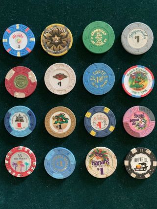 Set Of 16 Vintage Casino Chips