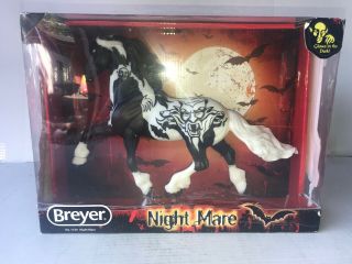 " Nightmare " Breyer Traditional Model Horse 1724 Halloween Pinto Goffert Nib 2014