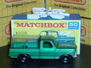 Matchbox Lesney Ford Kennel Truck 50 c3 silver grille dogs SC4 VNM crafted box 3