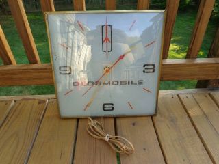 Vintage Pam Oldsmobile Dealership Lite Clock Dealer Display Rare