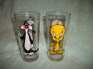 1973 Looney Tunes Collectible Pepsi Glasses " Tweety " And " Sylvester " Extra
