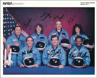 Space Shuttle Challenger - Sts - 51l Crew - Autographed Signed Photograph
