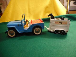 Vintage Tonka Cj Jeep And Horse Trailer With Horses And Figure.