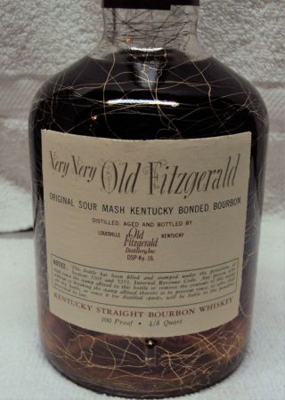 Very Very Old Fitzgerald Bonded 12 Year Old Kentucky Bourbon Collector Bottle 5