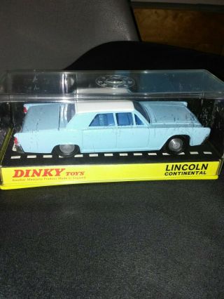Vintage Dinky Toys Lincoln Continental.