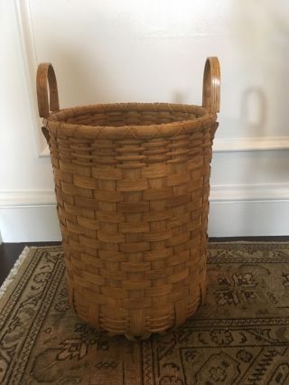 Vtg Mid Century/ Large Splint Woven Gathering Basket With Handles - Signed