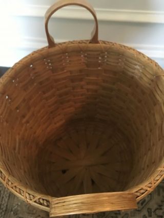Vtg Mid Century/ Large Splint Woven Gathering Basket With Handles - Signed 5