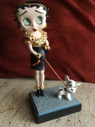 Betty Boop Danbury Collector Figurine Out For A Stroll 6.  5 "