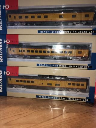 Train Set,  HO Up Big Boy Engine With 6 Excursion Cars Never Removed From Box 6