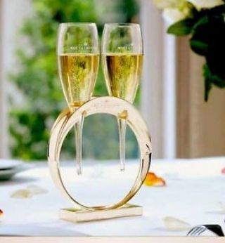 Moet Chandon Champagne Lovers Glass Set Wedding Band With 2 Crystal Glasses