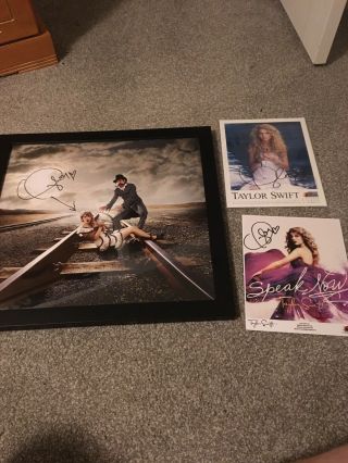 Taylor Swift Signed Lithograph And 2 Photos