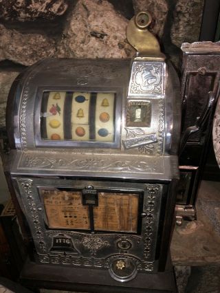 Cast Iron Mills Slot Machine Spearmint 5 Cent Goose Neck 1900’s With Vendor