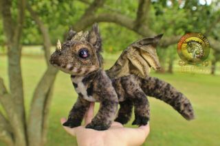 Lee Cross Originals Poseable One of a Kind Baby Dragon Pet 4