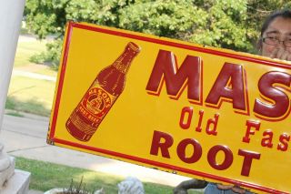 Large Vintage 1950 ' s Mason ' s Root Beer Soda Pop 55 