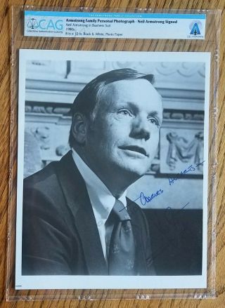 Neil Armstrong Signed Photo Family Owned Apollo 11 Astronaut Cag Certified