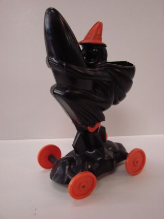 VINTAGE HALLOWEEN KOKOMOLD BLACK WITCH ROCKET PLASTIC CANDY CONTAINER ROSBRO TOY 2