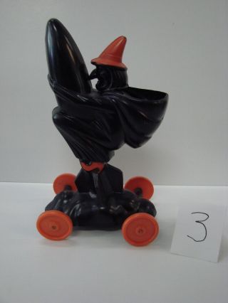 VINTAGE HALLOWEEN KOKOMOLD BLACK WITCH ROCKET PLASTIC CANDY CONTAINER ROSBRO TOY 5