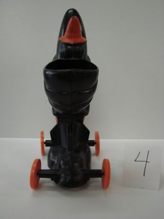 VINTAGE HALLOWEEN KOKOMOLD BLACK WITCH ROCKET PLASTIC CANDY CONTAINER ROSBRO TOY 6