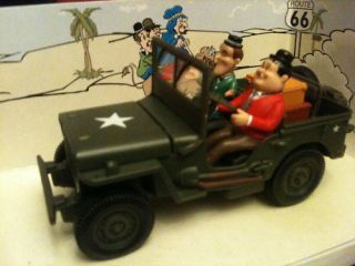 Laurel & Hardy Army Usa Jeep Willys Wwii Military 1:32 Boxed Movie