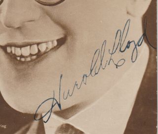 Harold Lloyd,  autograph on photo card 2
