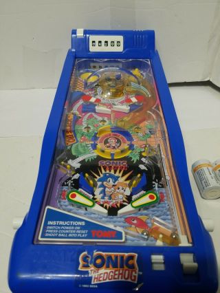 Vintage 1992 SONIC THE HEDGEHOG Tabletop Arcade PINBALL MACHINE with batteries 2