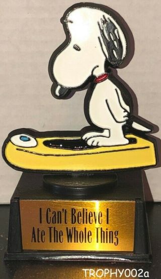 HTF MIB vintage Peanuts Snoopy gram Aviva trophy I Can ' t Believe I Ate Whole NOS 2